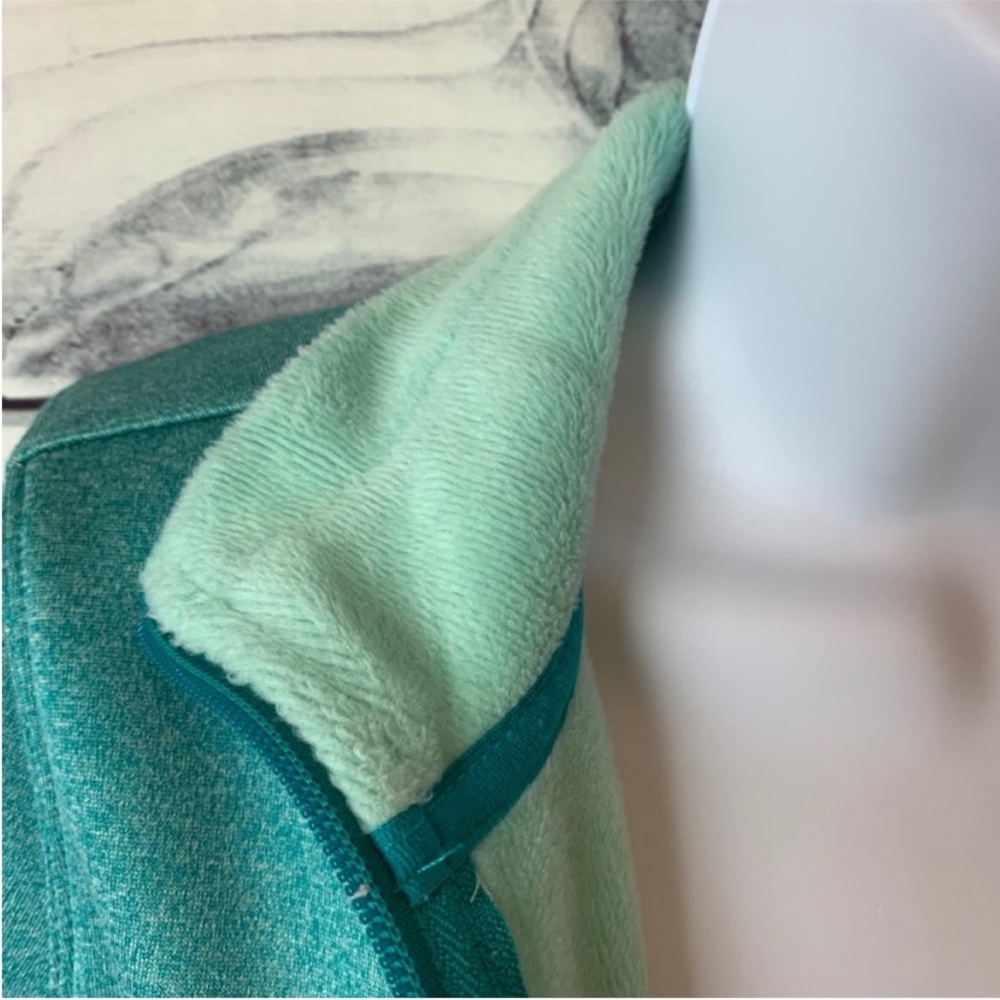 The North Face Women's Teal Jacket - Picture 4 of 5